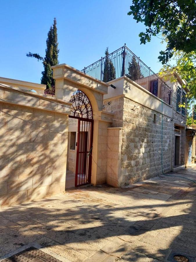 Reeja Art Gallery Nasıra Dış mekan fotoğraf